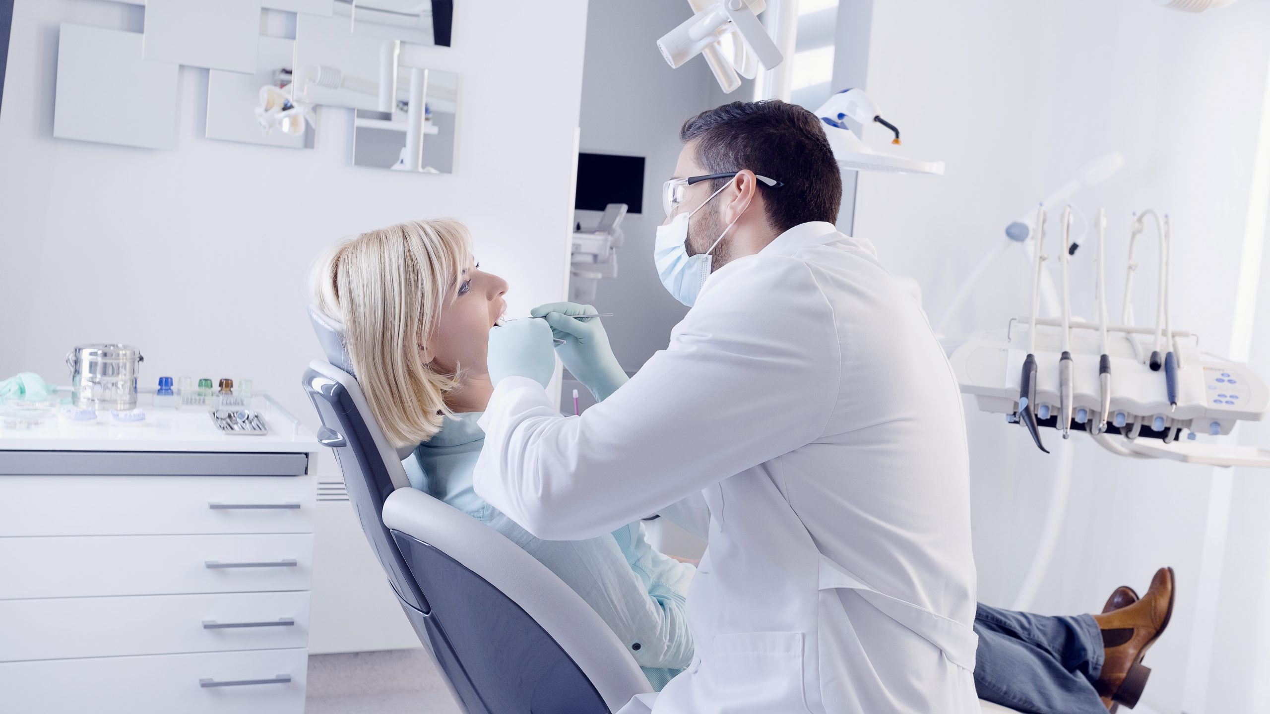 Dentist in Philadelphia, PA